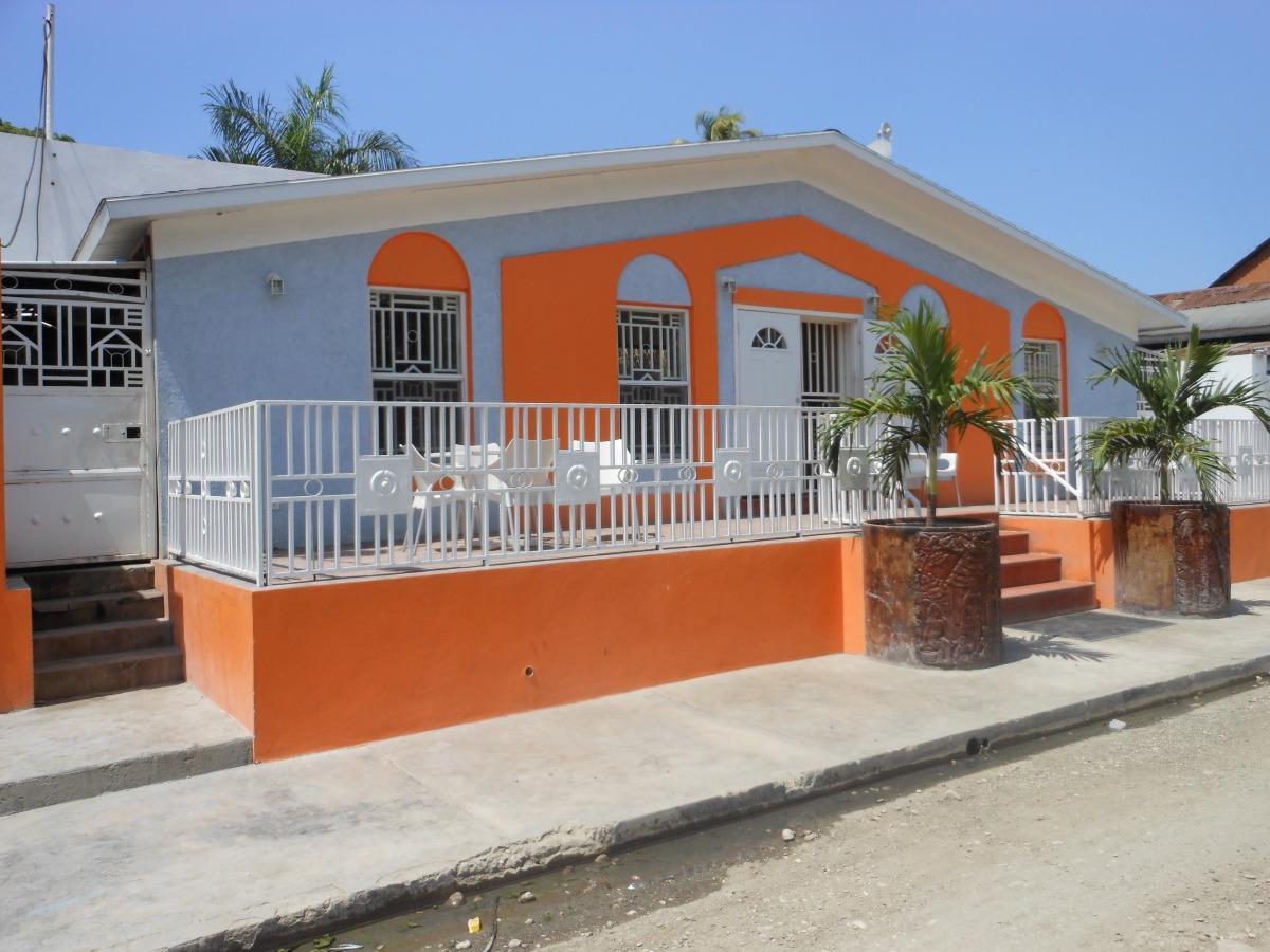 Arawak Hotel Leogane Exterior photo
